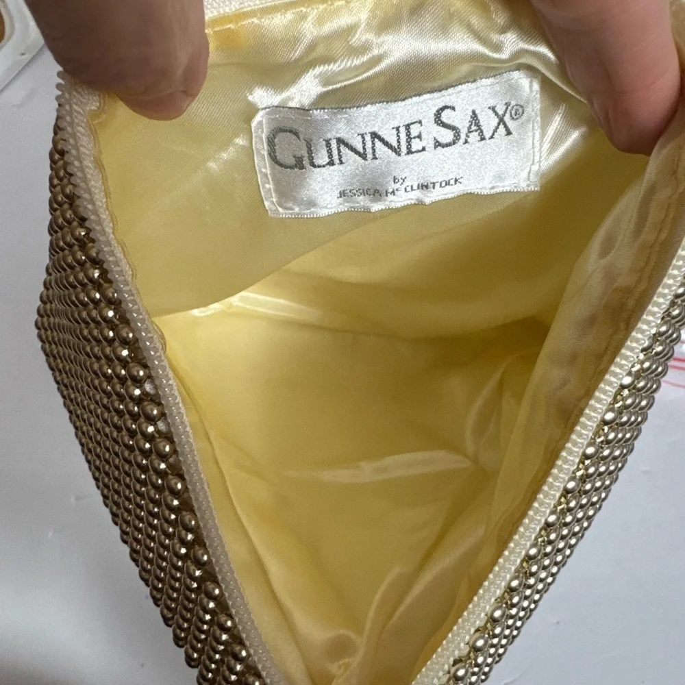 Gunne Sax by Jessica McClintock‎ Gold Beaded Pyramid Wristlet Bag
